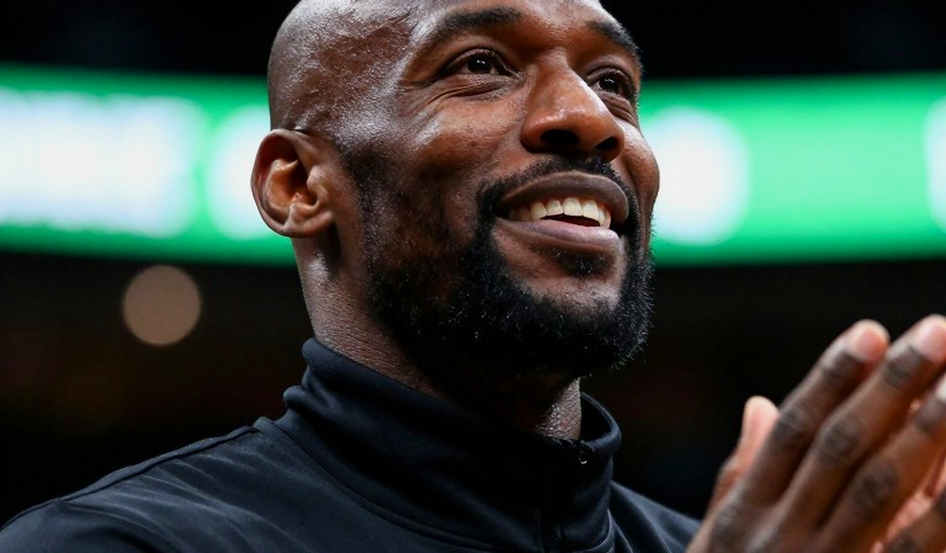 Moses Wright tỏa sáng, Milano vượt ải Virtus Bologna: Tiêu đề lớn, dữ liệu bỏ ngỏ