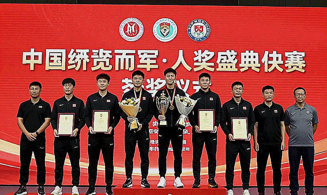 Yellow card on the pitch, two fines after the match: Dong Nai punishes Huynh Tan Sinh more harshly than VFF Yellow card on the pitch, two fines after the match: Dong Nai punishes Huynh Tan Sinh more harshly than VFF