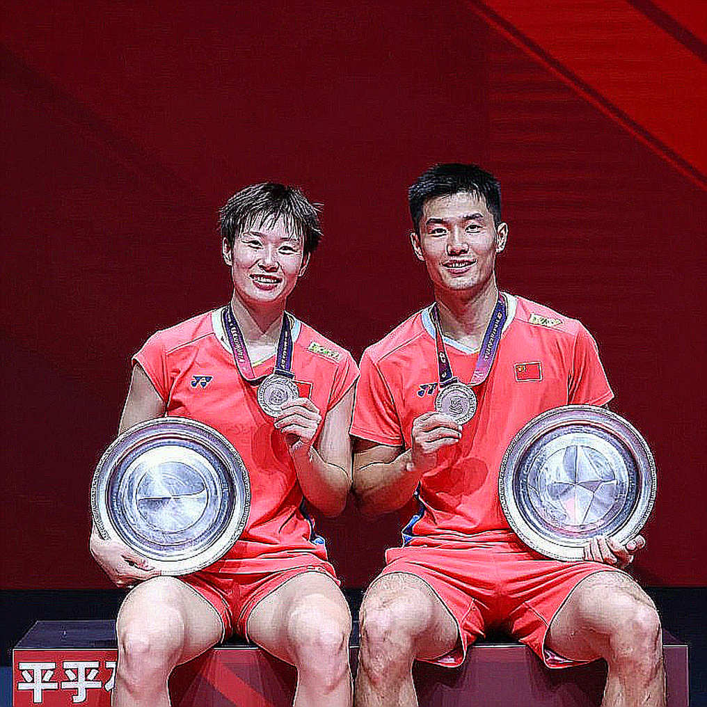 Chinese Badminton Before the 2026 Asian Games: Two Golds and the Knees Nobody Wants to Mention